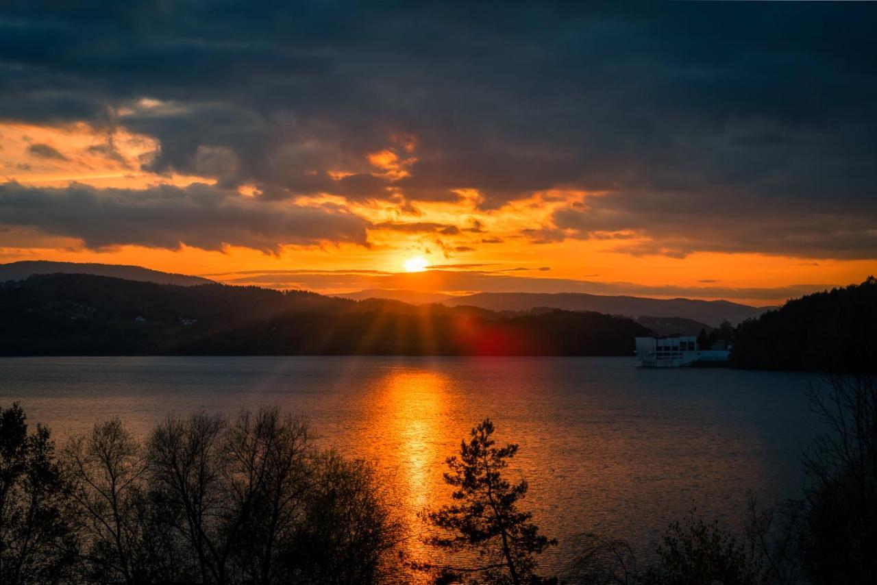 Hotel Kasztelan Dobczyce Bagian luar foto